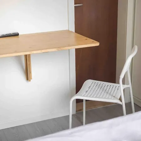 Urban Oasis With Queen Bed And View Be-12 Apartment Zürich